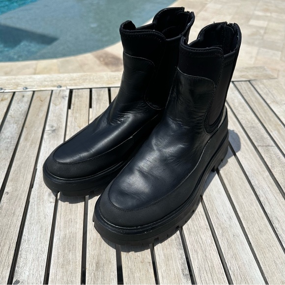 Lucky Brand 🍀 Chelsea Combat Boots - Picture 2 of 9